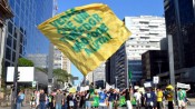 Bandeira agitada no protesto contra Ricardo Teixeira em São Paulo